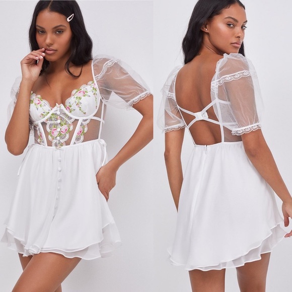 For Love And Lemons Dresses & Skirts - For Love and Lemons Trellis Embroidered Rose Bustier Mini Dress White Size XS